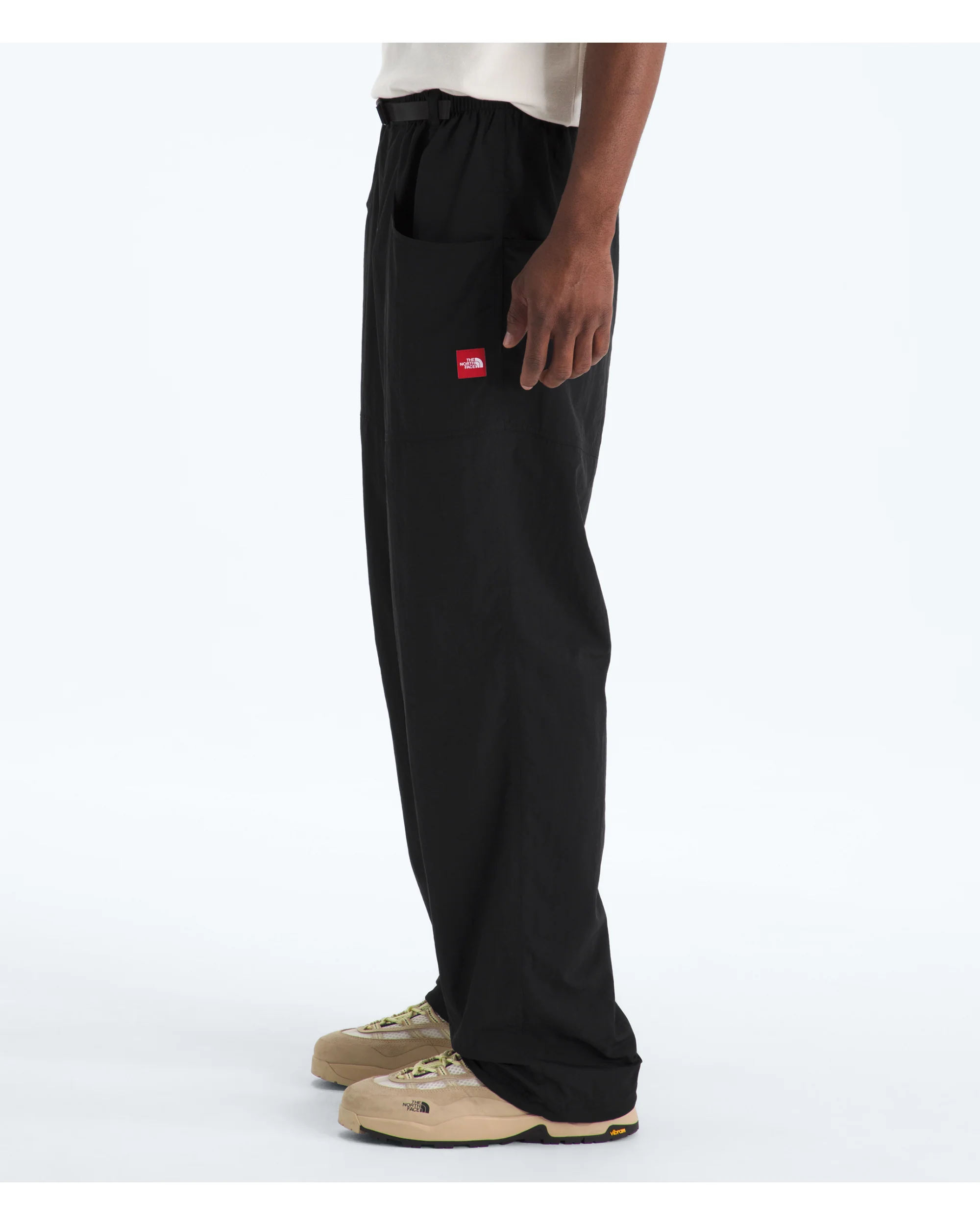 TNF MEN'S TNF™ RED BOX NYLON BELTED PANT BLACK - Image 3