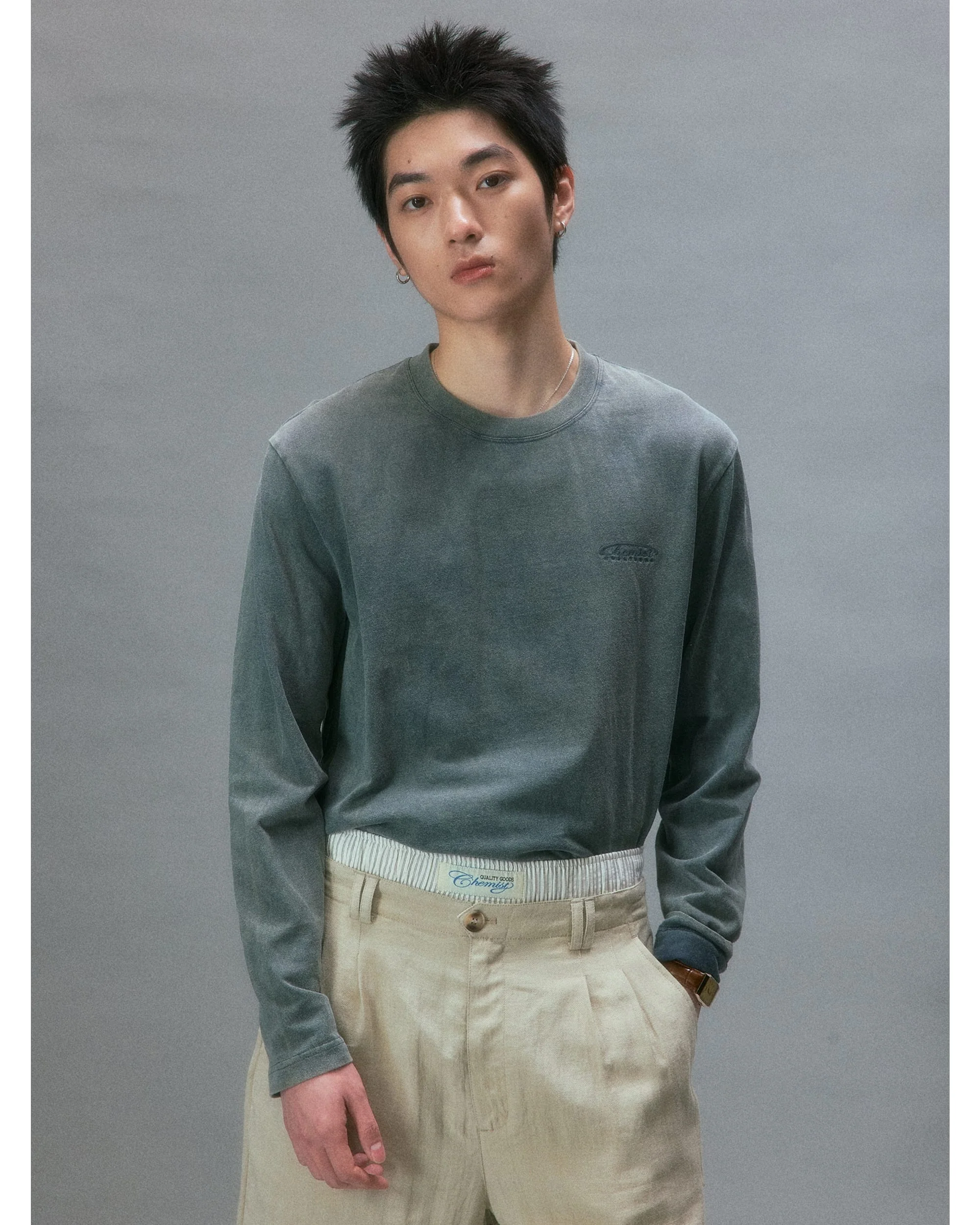 Vintage Basic Long-Sleeve T-Shirt - Image 5
