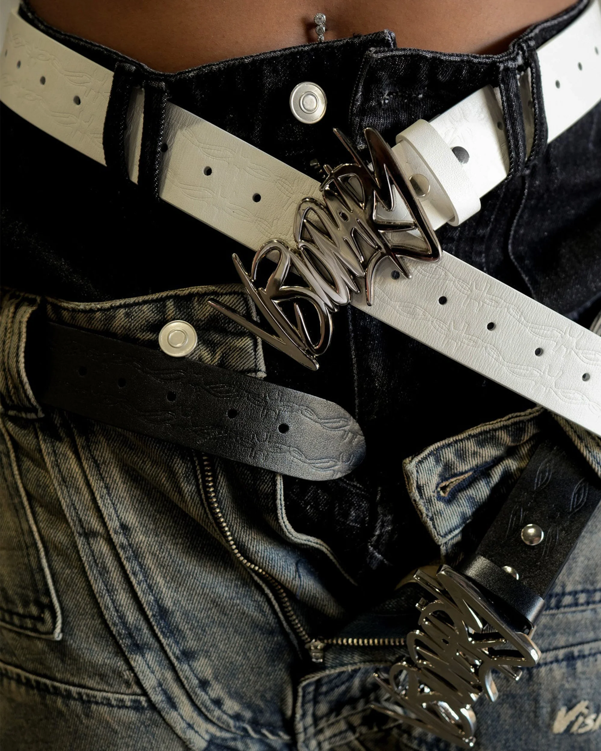 VISIONARY “BARBWIRE ” BELTS ( WHITE) - Image 4