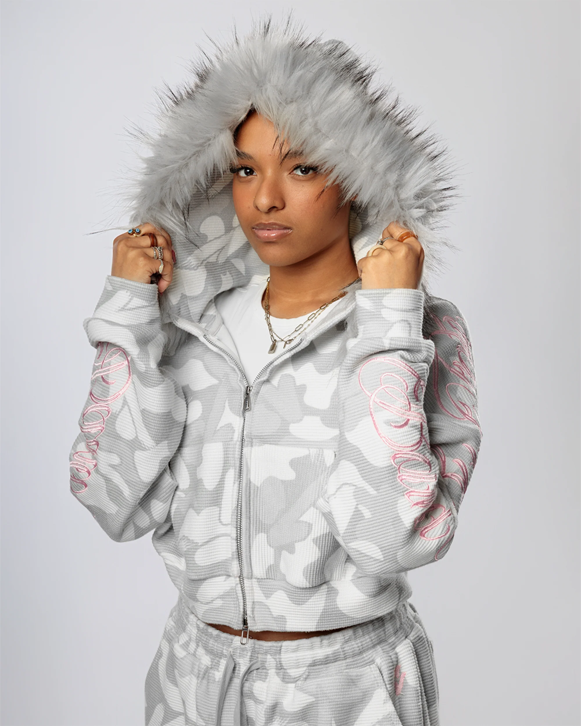 VISIONARY "BOUND BY FATE" CAMO FUR CROPPED ZIP-UP JACKET (WOMEN) - Image 3
