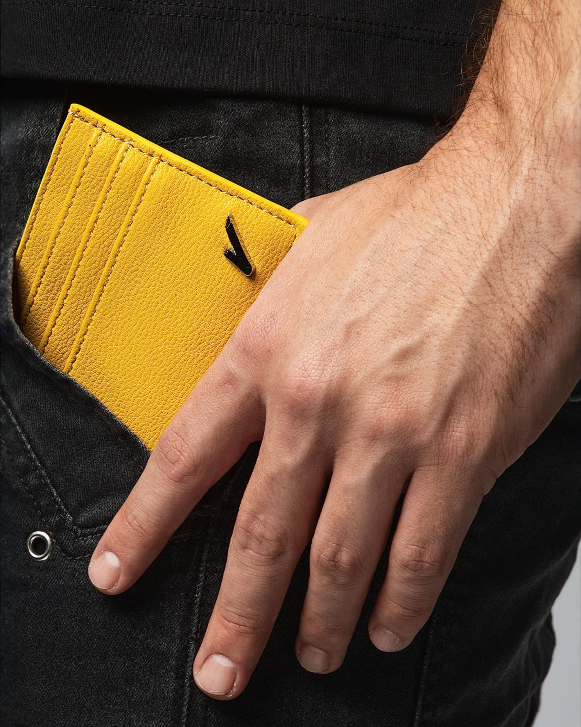 VISIONARY CARD HOLDER ( YELLOW ) - Image 4