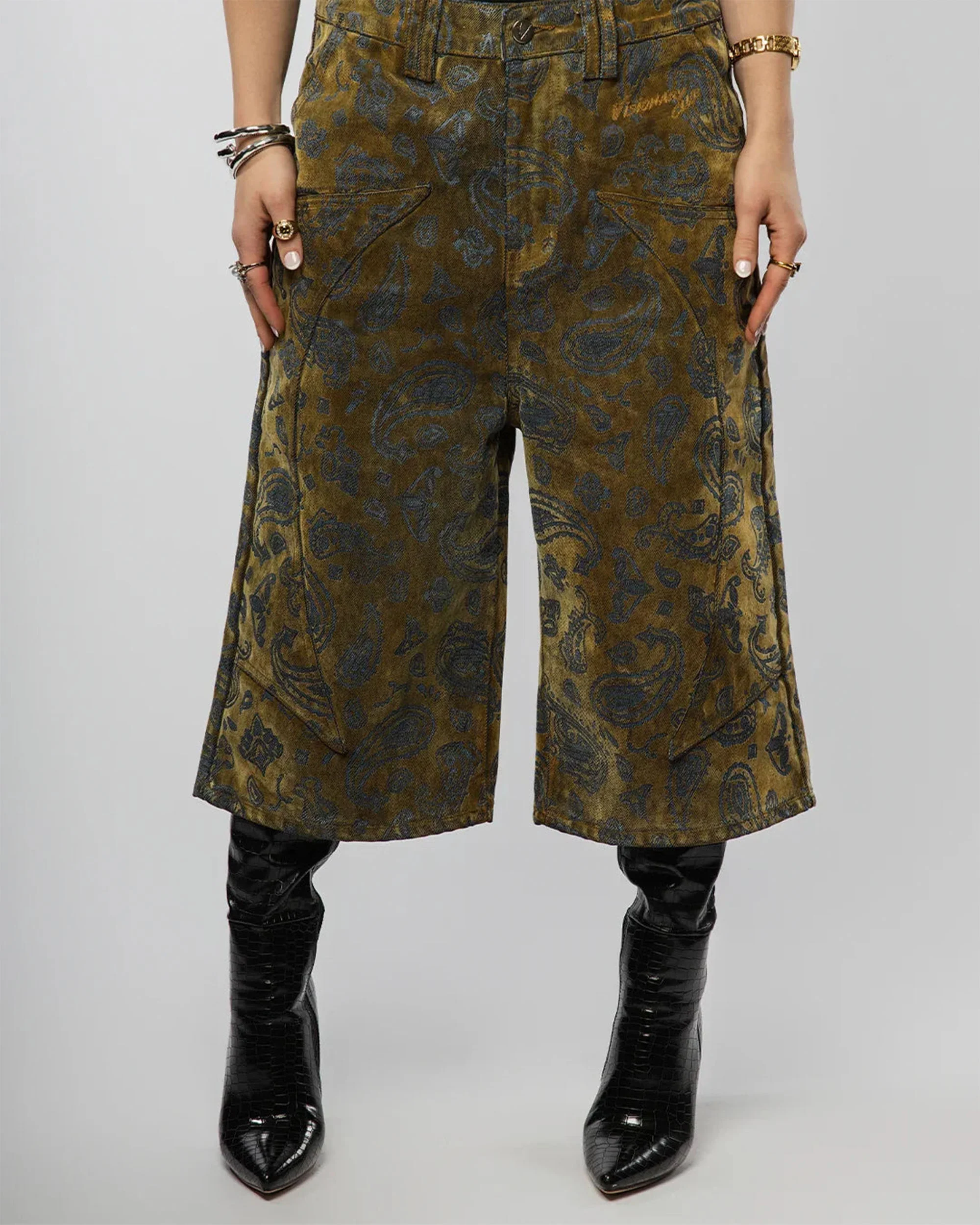 VISIONARY "GRANDMA COUCH" DENIM SHORTS - Image 6