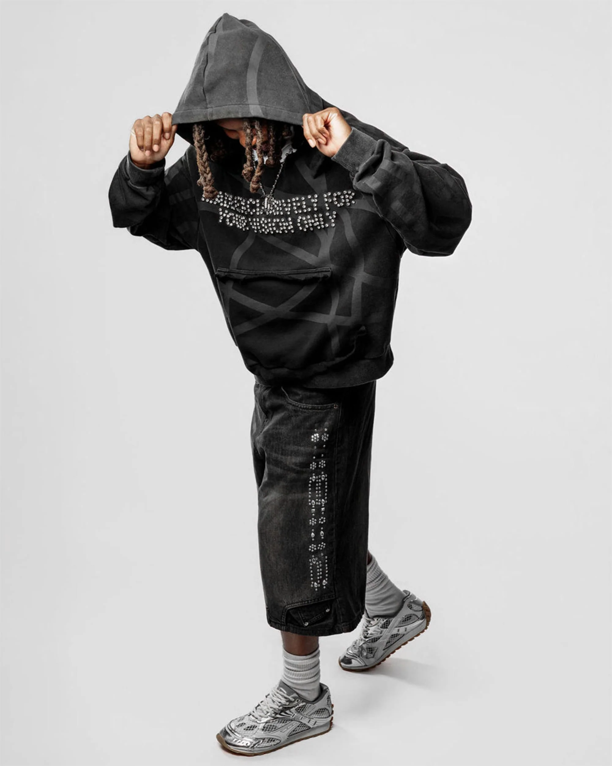 VISIONARY "TWISTED CHAOS" DISTRESSED HOODIE (TRIPLE BLACK) - Image 5