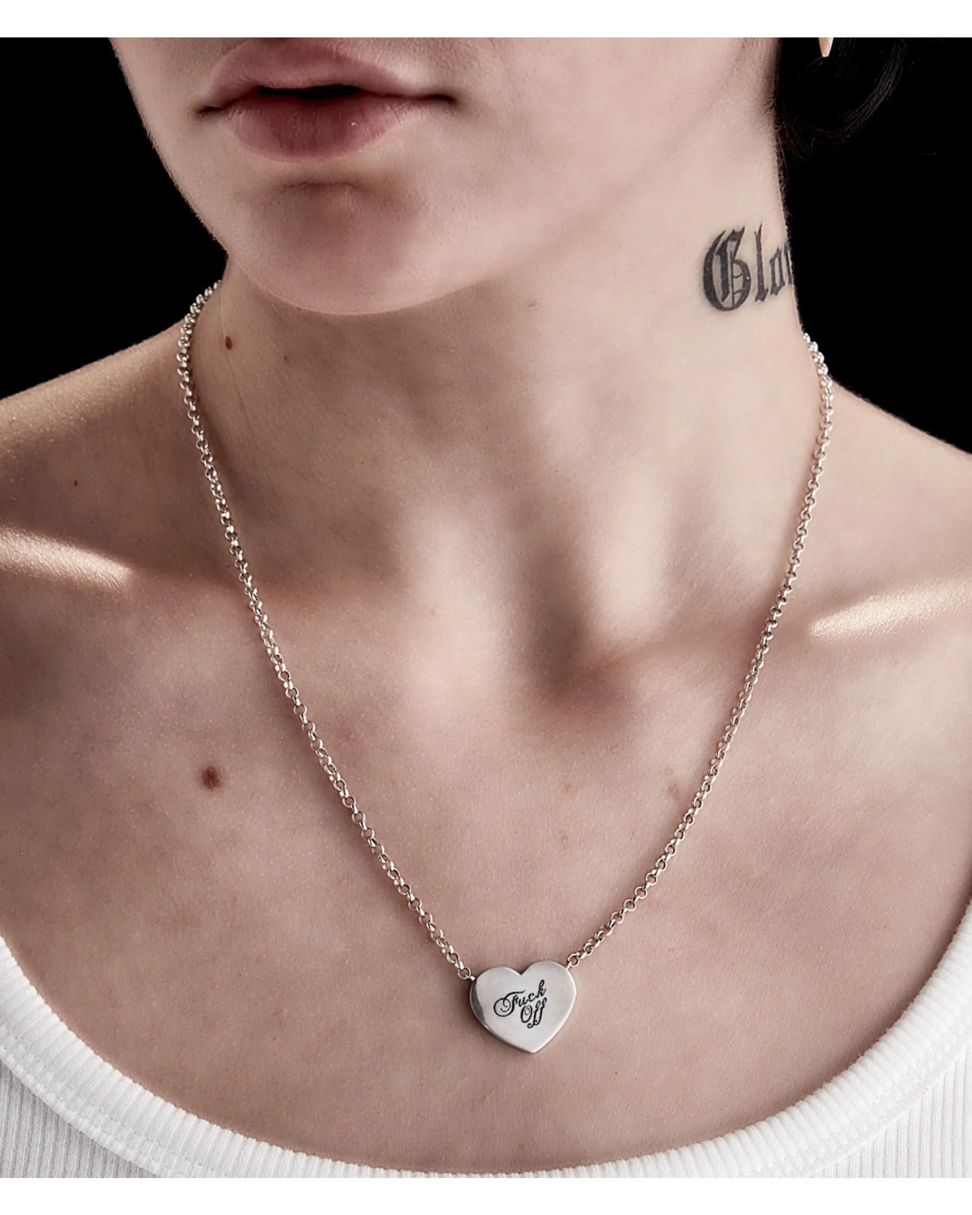 WARM WELCOME HEART NECKLACE - Image 4