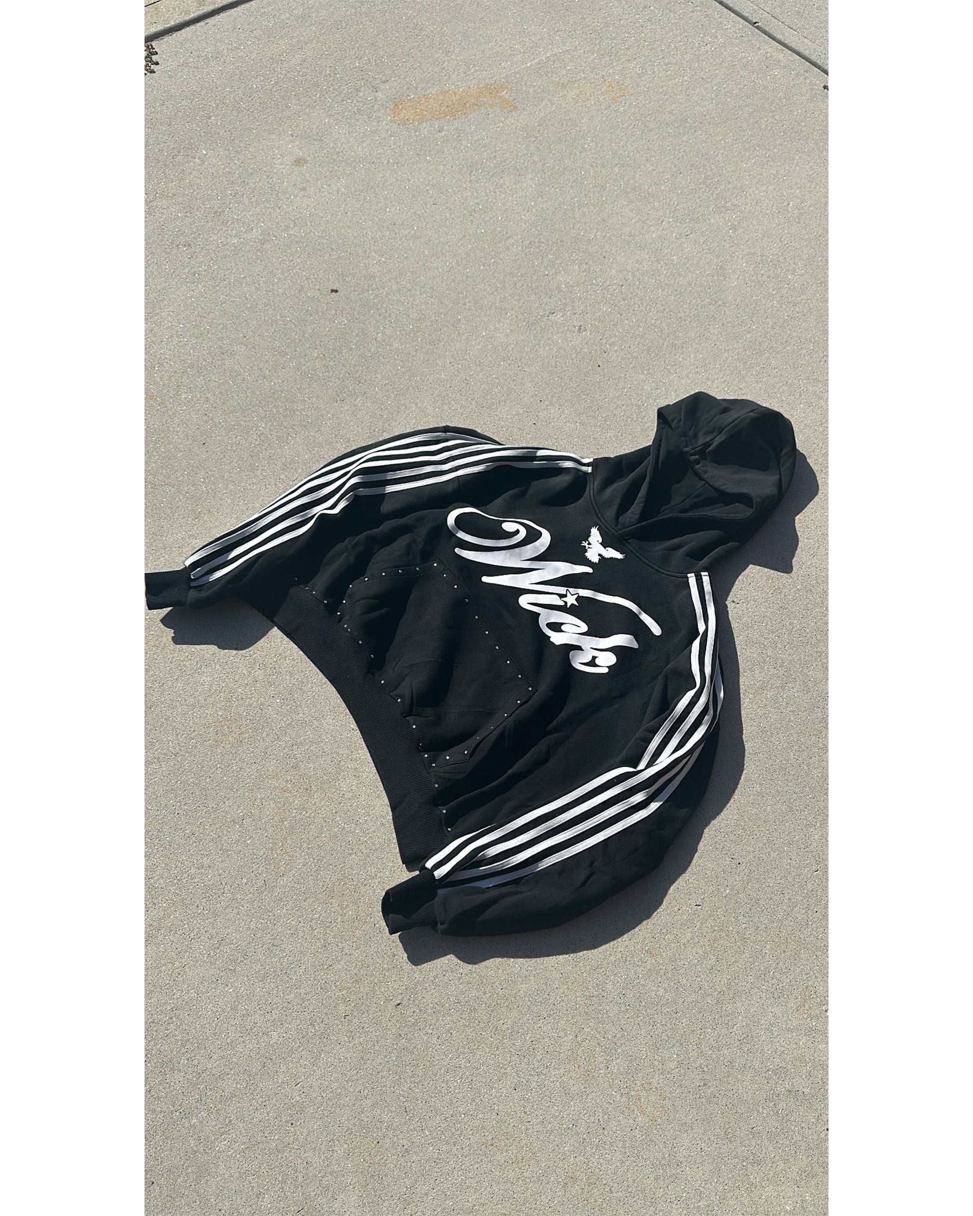 WICK EAGLE HOODIE (BLACK) - Image 4