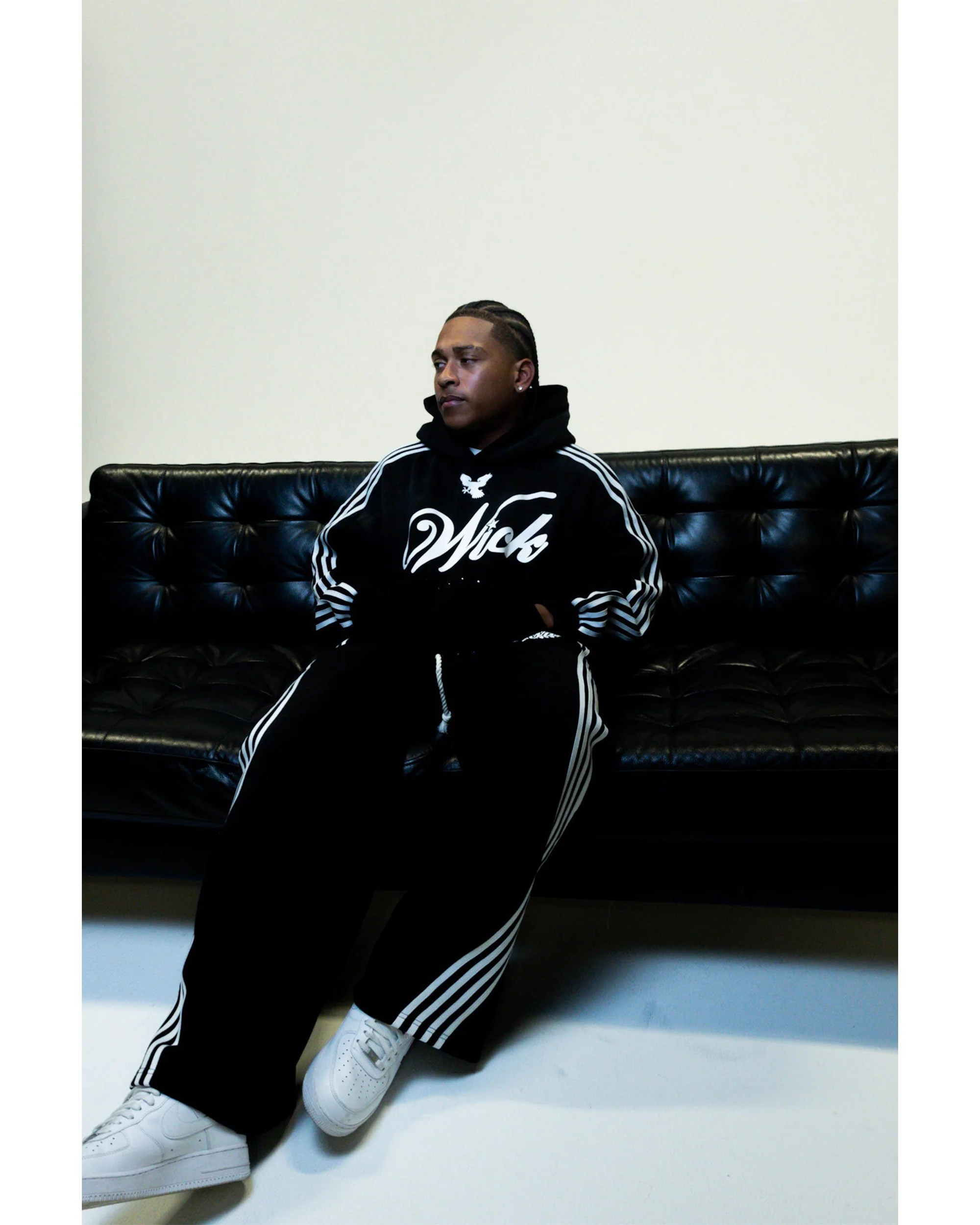 WICK EAGLE HOODIE (BLACK) - Image 6