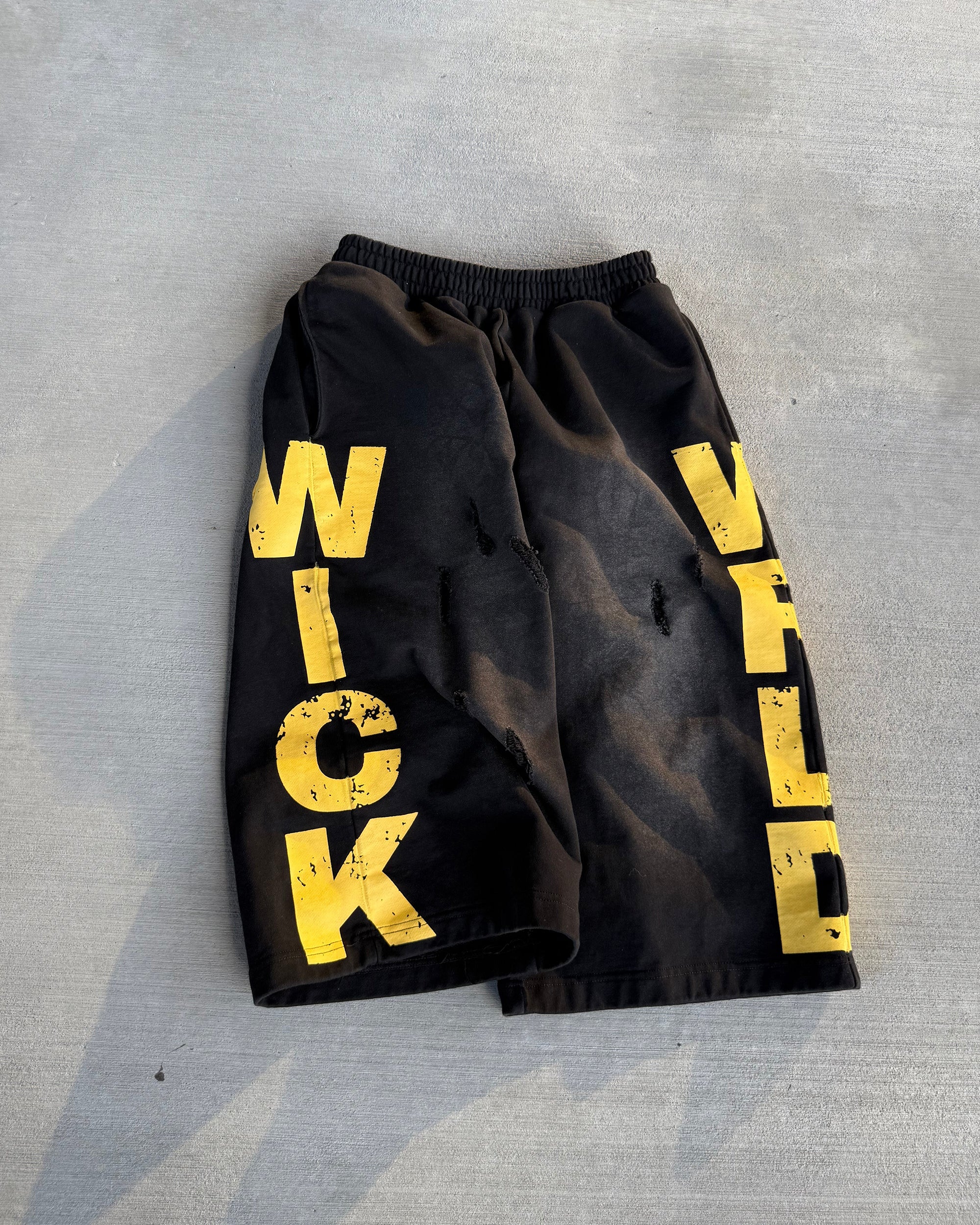 WICK SWEAT SHORTS (BLACK N YELLOW) - Image 5
