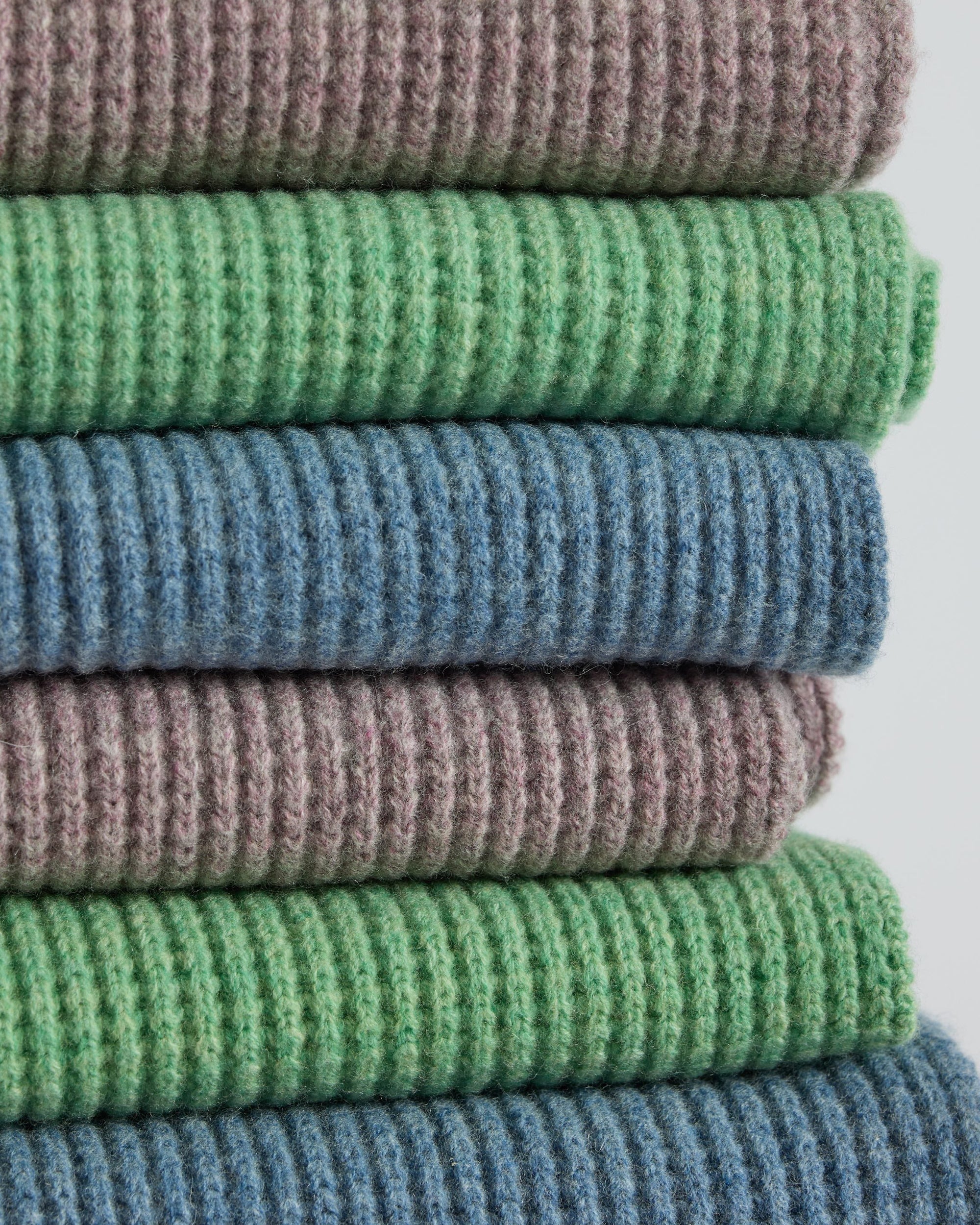 Wool Scarf (Kelly Green) - Image 4