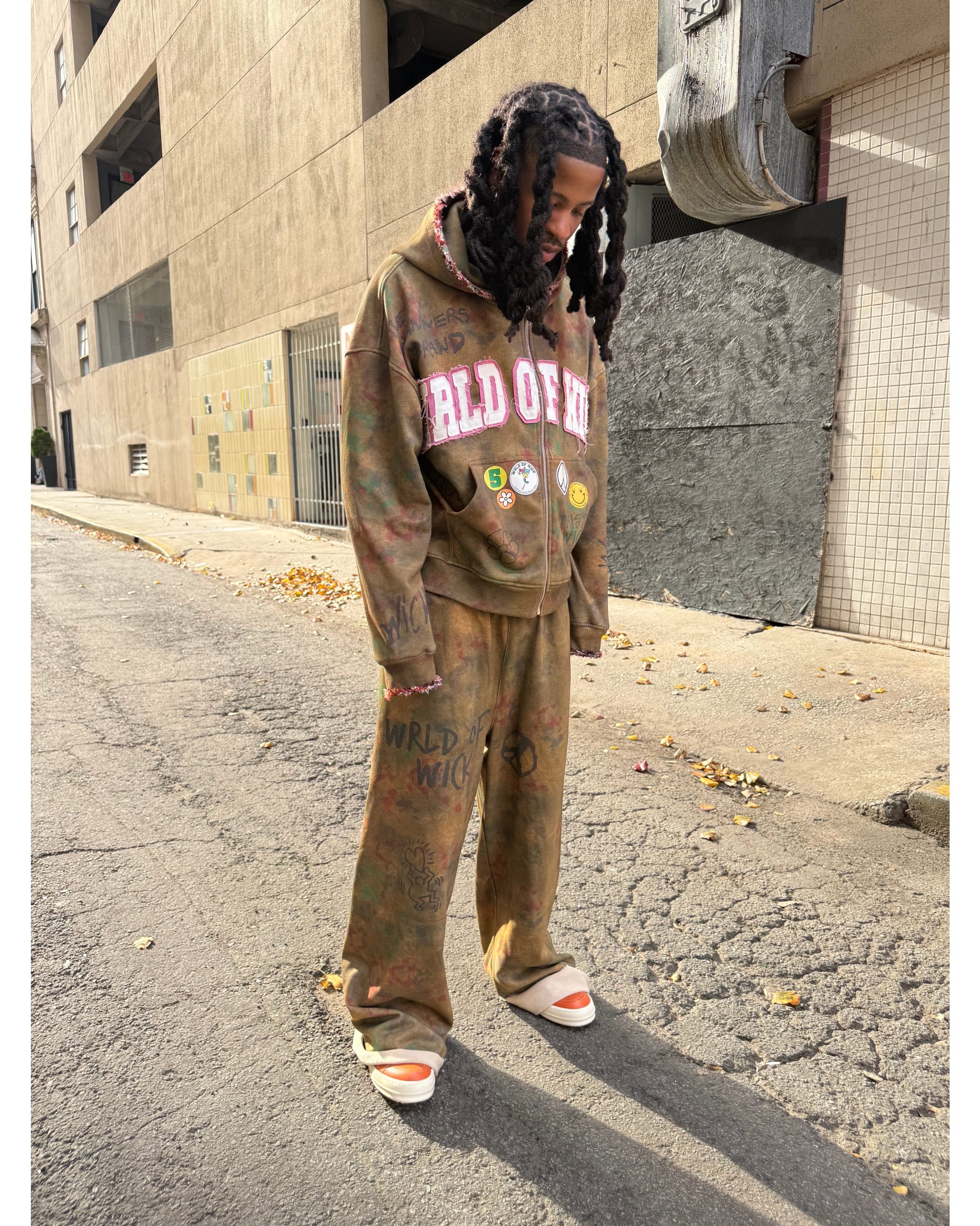 WORLD PEACE ZIP-UP - Image 7