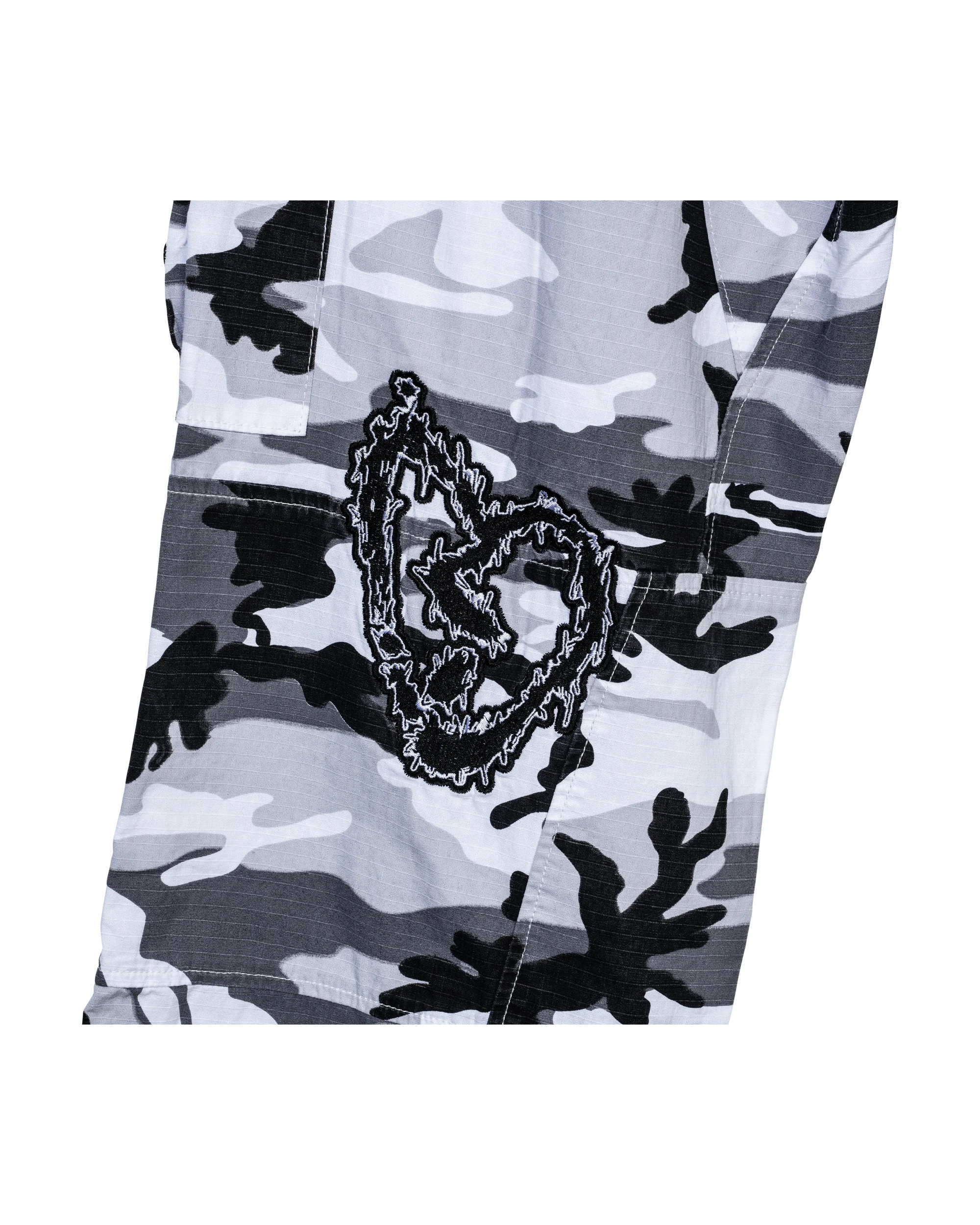 X LIGHTNING HEARTBREAK EMBROIDERED CARGO PANTS SNOW CAMO/BLACK - Image 4