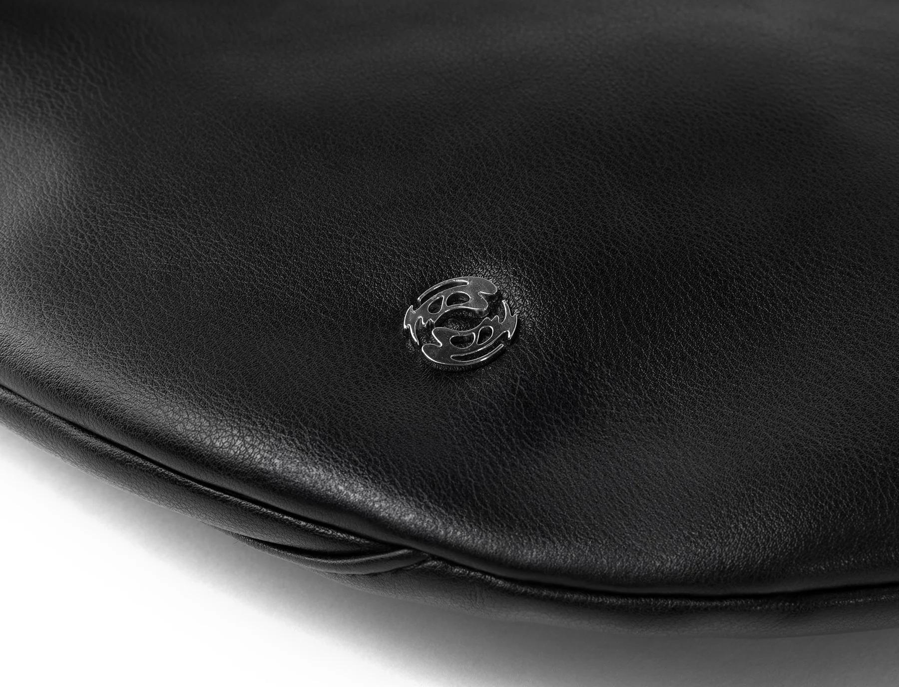 YY Bag - Black Beyond Leather - Image 4